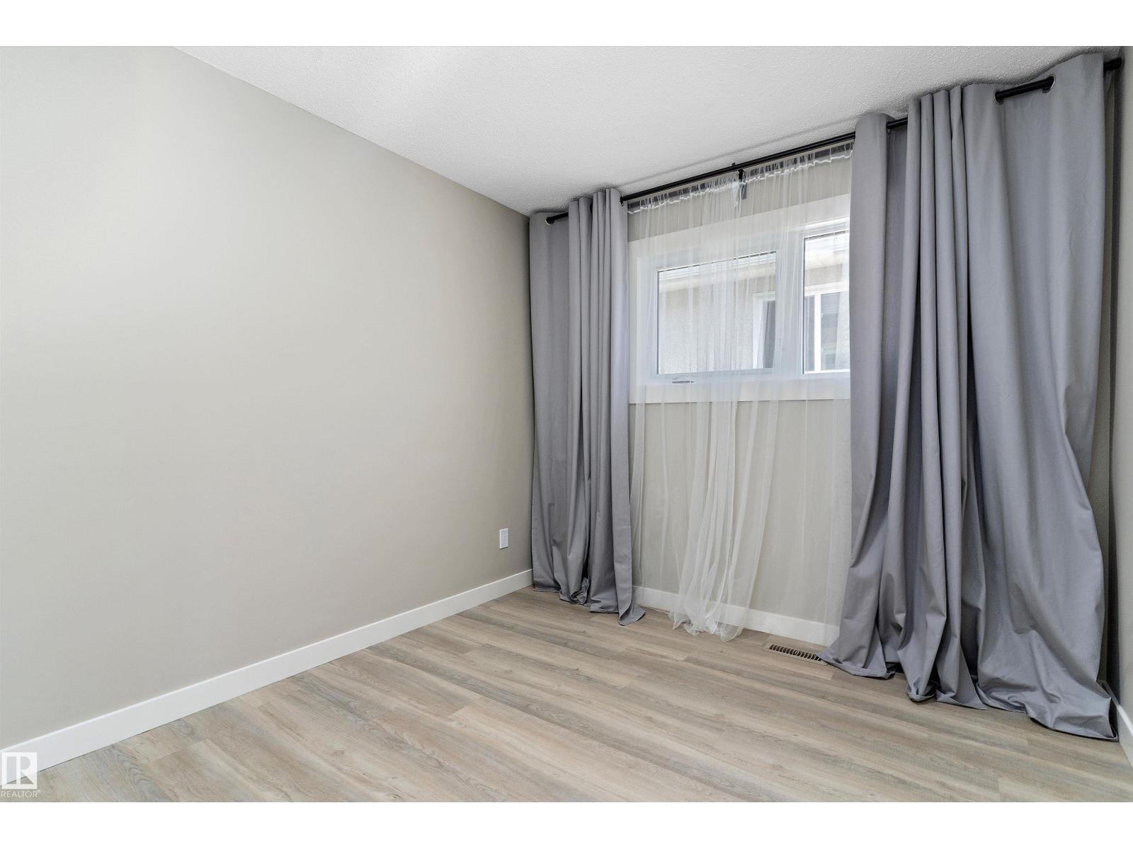 10157 145 St Nw, Edmonton, Alberta  T5N 2X6 - Photo 20 - E4464219