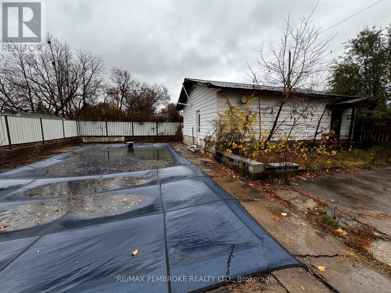 580 Miller Street, Pembroke, Ontario  K8A 5Z9 - Photo 18 - X12496266