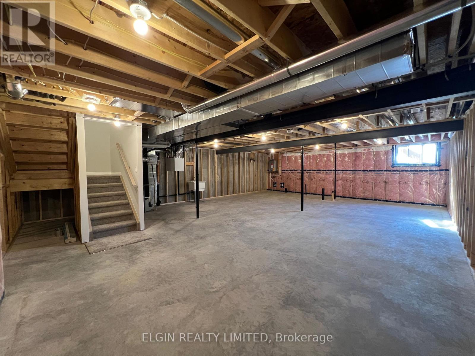 9 Canary Street, Tillsonburg, Ontario  N4G 0K4 - Photo 19 - X12449873