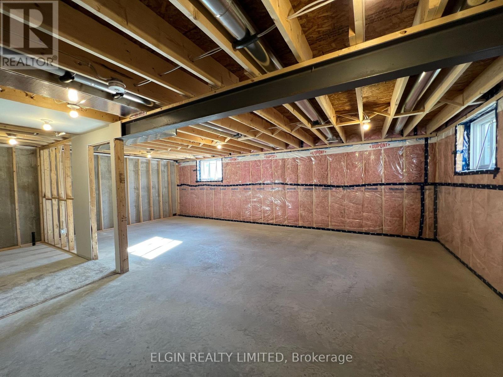 11 Canary Street, Tillsonburg, Ontario  N4G 0K4 - Photo 21 - X12480851