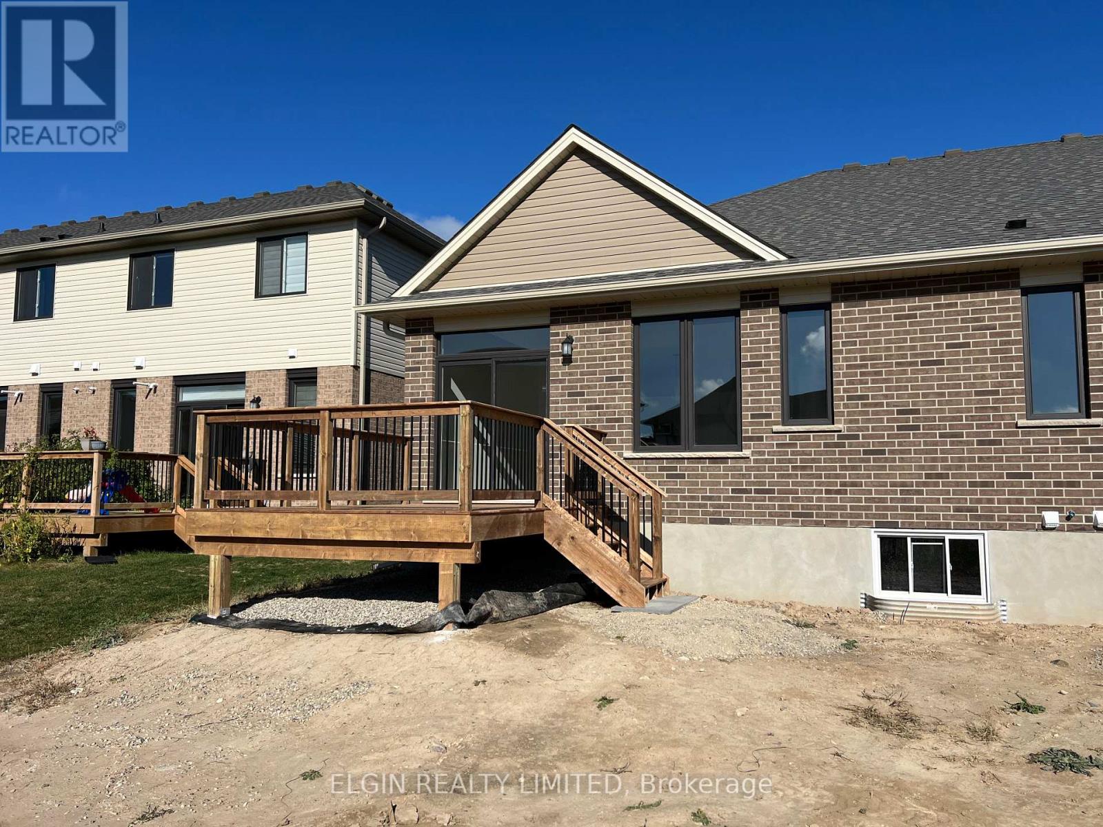 11 Canary Street, Tillsonburg, Ontario  N4G 0K4 - Photo 24 - X12480851