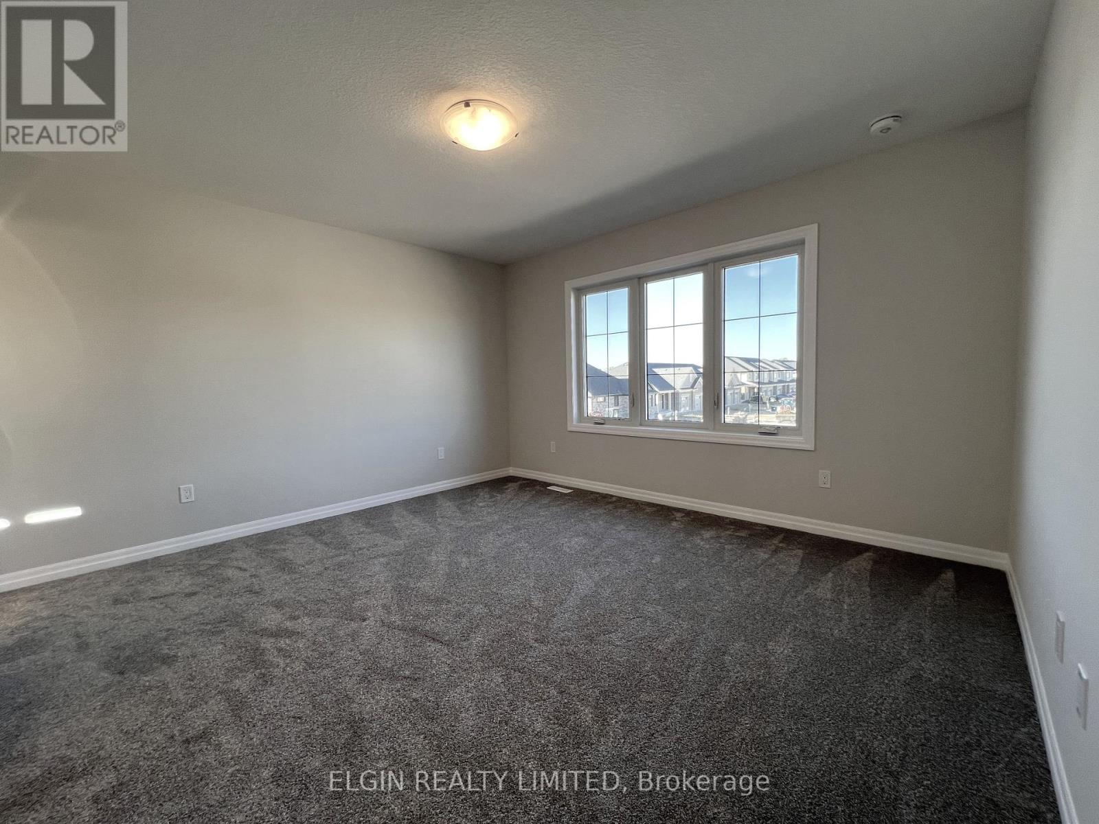 69 Braun Avenue, Tillsonburg, Ontario  N4G 0K4 - Photo 17 - X12480853