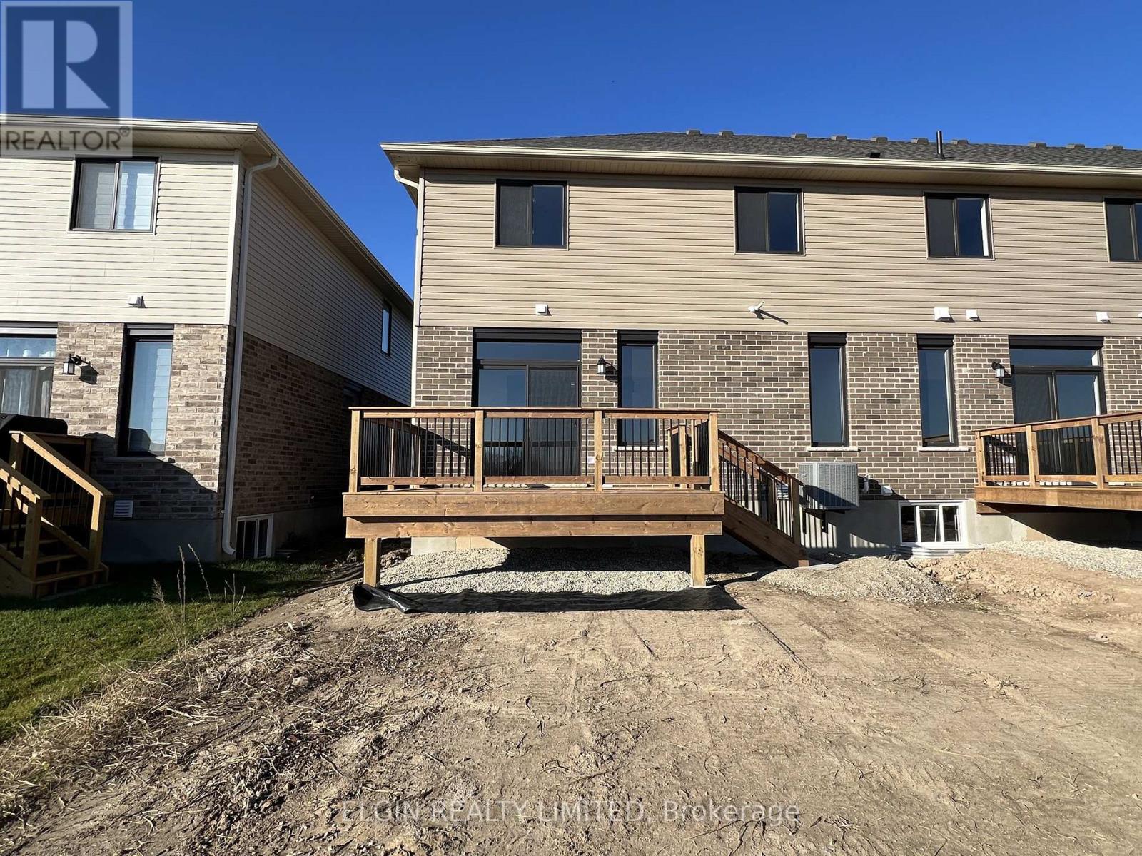 69 Braun Avenue, Tillsonburg, Ontario  N4G 0K4 - Photo 4 - X12480853