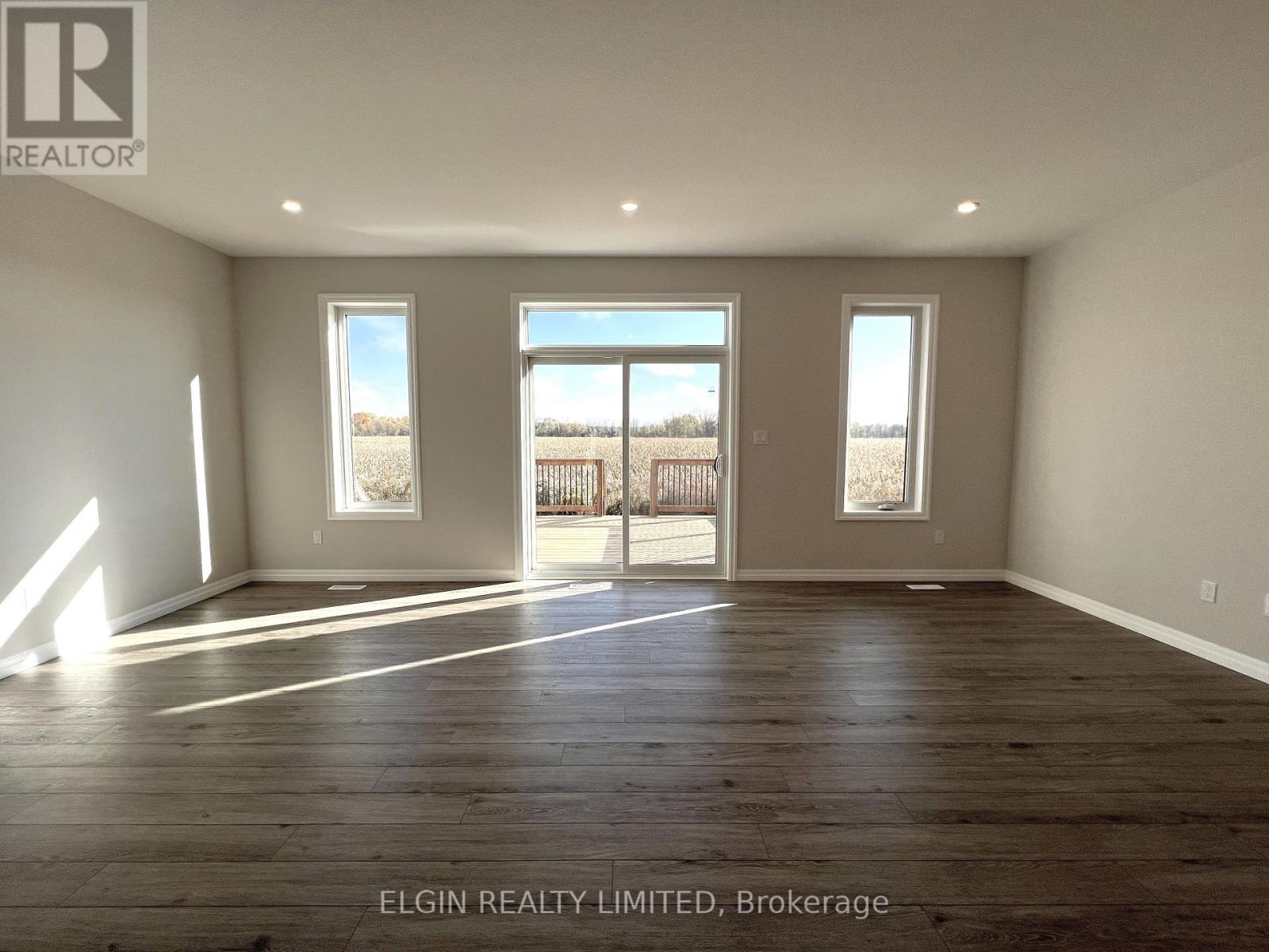 71 Braun Avenue, Tillsonburg, Ontario  N4G 0K4 - Photo 13 - X12480856