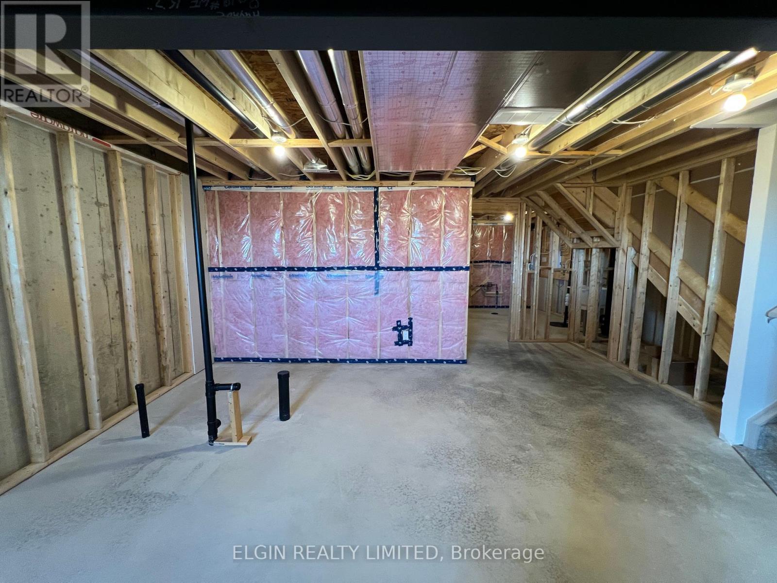 71 Braun Avenue, Tillsonburg, Ontario  N4G 0K4 - Photo 28 - X12480856