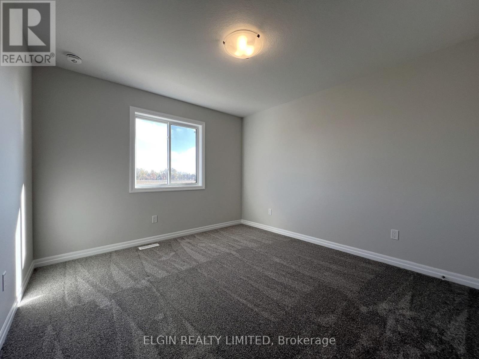 71 Braun Avenue, Tillsonburg, Ontario  N4G 0K4 - Photo 24 - X12480856