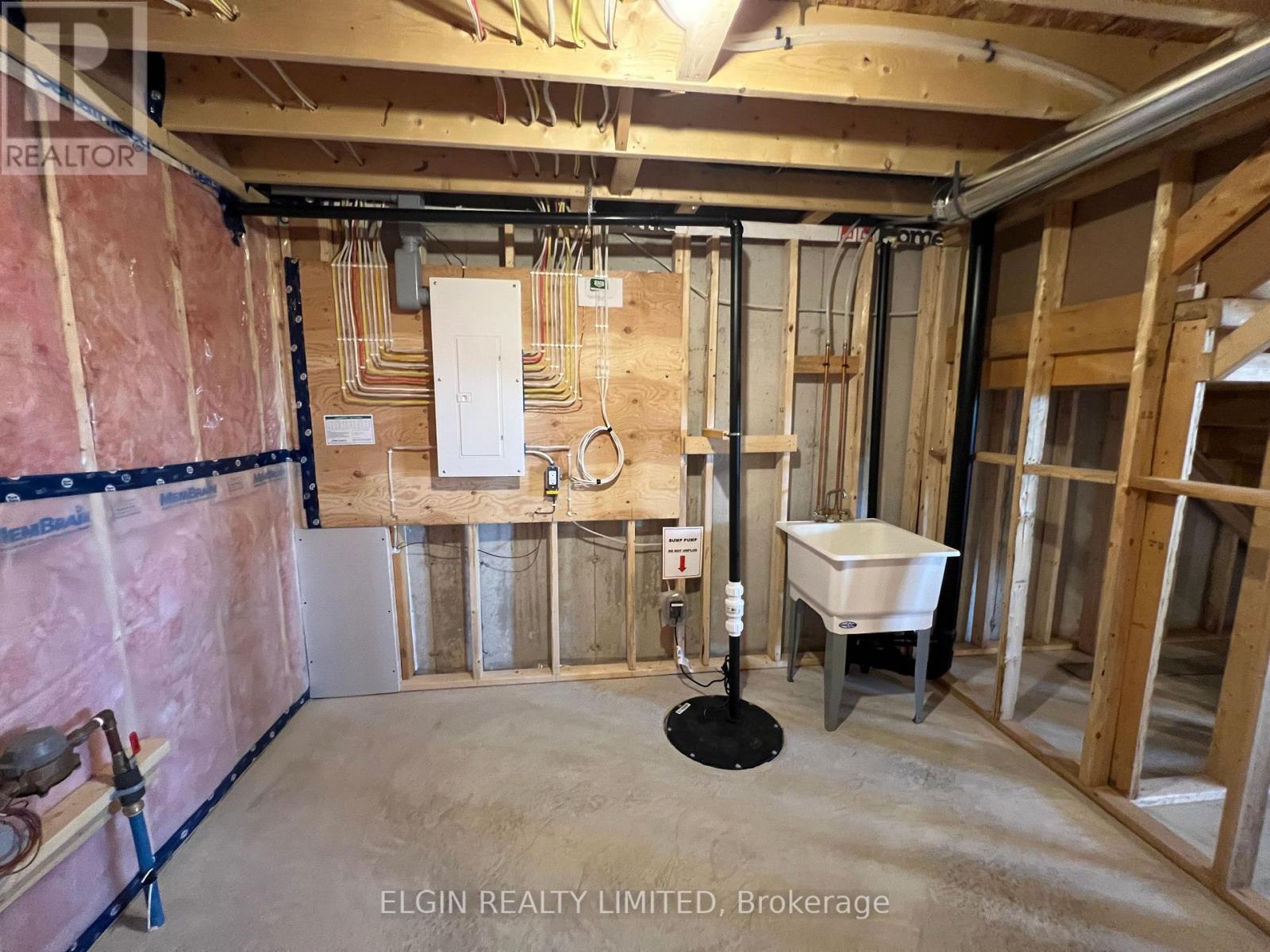 71 Braun Avenue, Tillsonburg, Ontario  N4G 0K4 - Photo 29 - X12480856