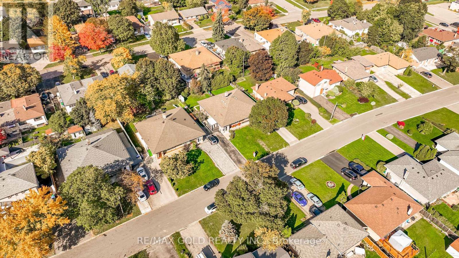 57 Alderbury Crescent, Brampton (Avondale), Ontario  L6T 1P5 - Photo 40 - W12496104