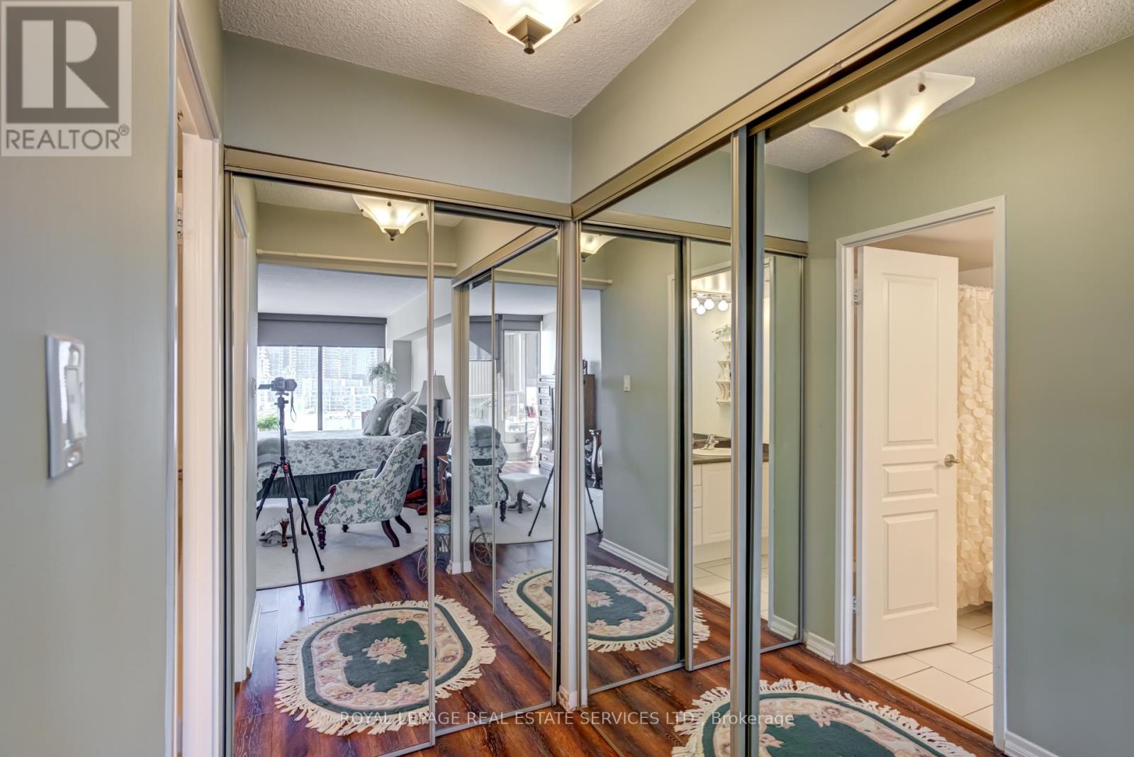 1905 - 2045 Lake Shore Boulevard W, Toronto (Mimico), Ontario  M8V 2Z6 - Photo 20 - W12496110