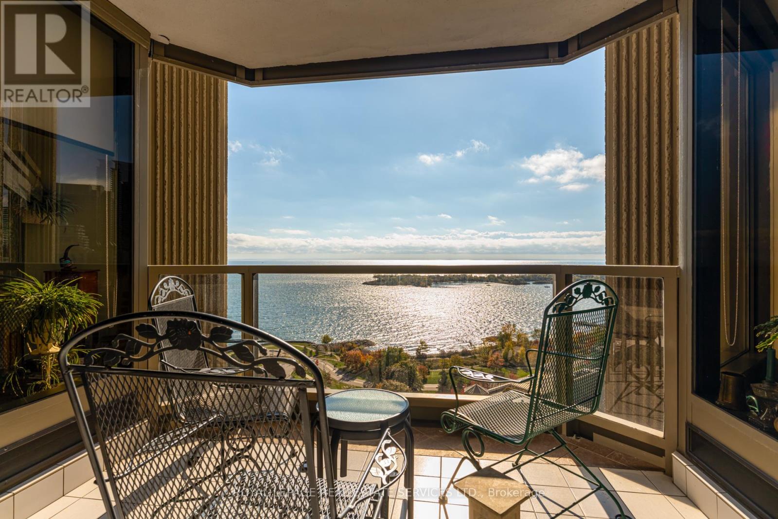 1905 - 2045 Lake Shore Boulevard W, Toronto (Mimico), Ontario  M8V 2Z6 - Photo 29 - W12496110