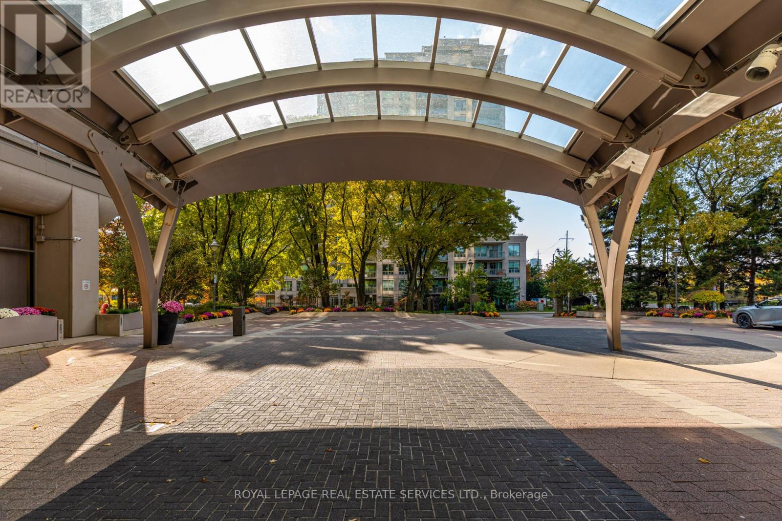 1905 - 2045 Lake Shore Boulevard W, Toronto (Mimico), Ontario  M8V 2Z6 - Photo 5 - W12496110