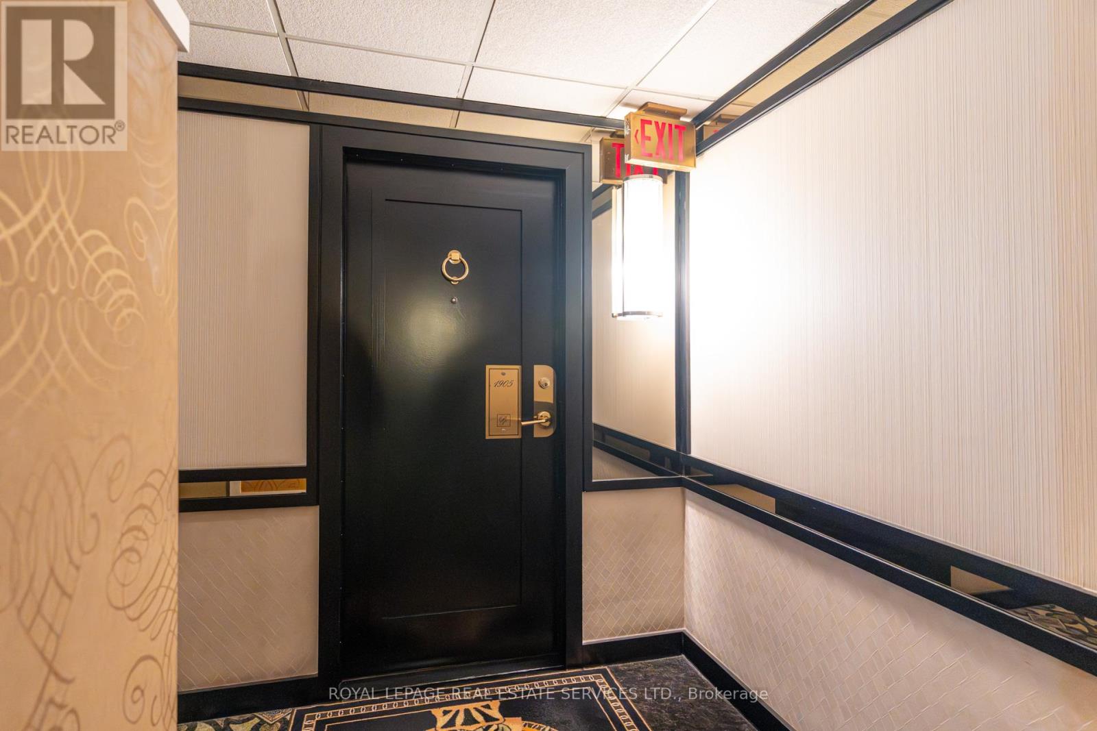 1905 - 2045 Lake Shore Boulevard W, Toronto (Mimico), Ontario  M8V 2Z6 - Photo 8 - W12496110