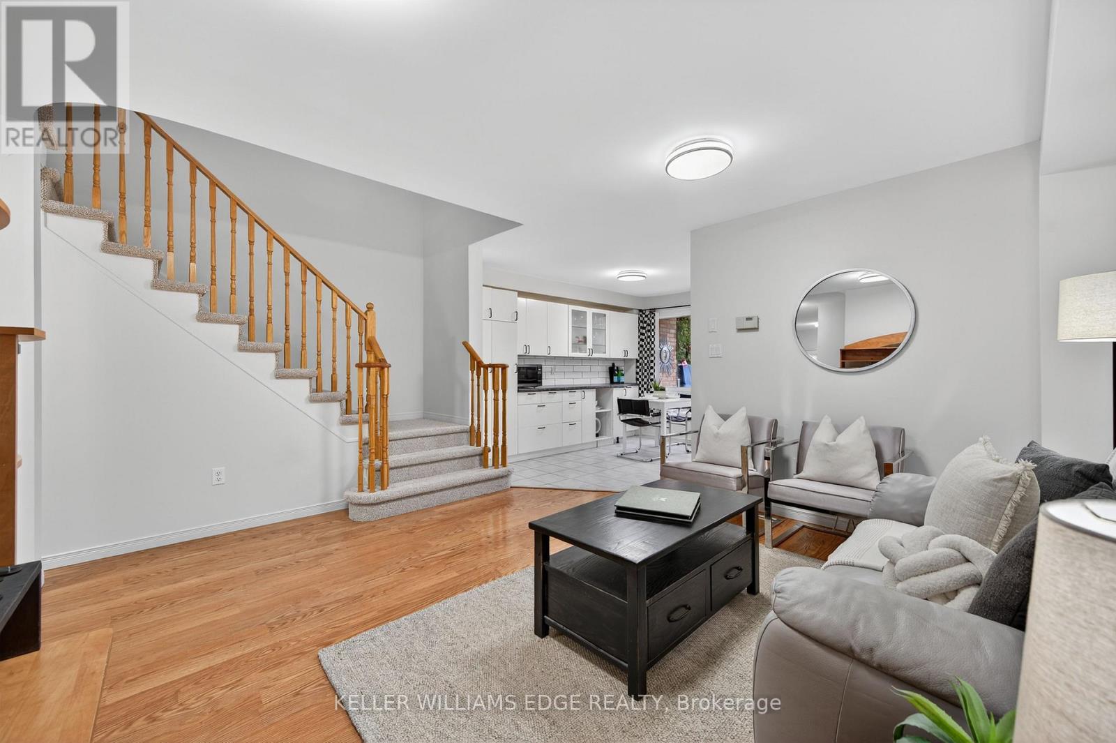 5198 Porter Street, Burlington (Industrial Burlington), Ontario  L7L 6R2 - Photo 10 - W12496112