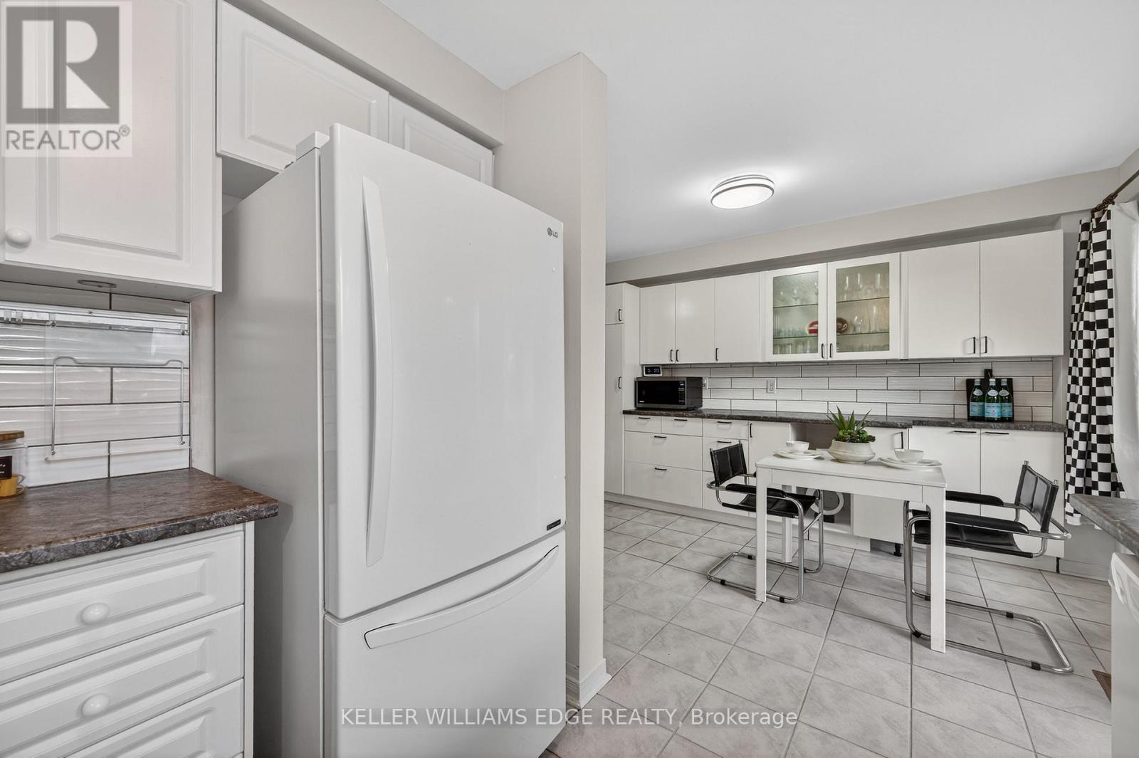 5198 Porter Street, Burlington (Industrial Burlington), Ontario  L7L 6R2 - Photo 18 - W12496112