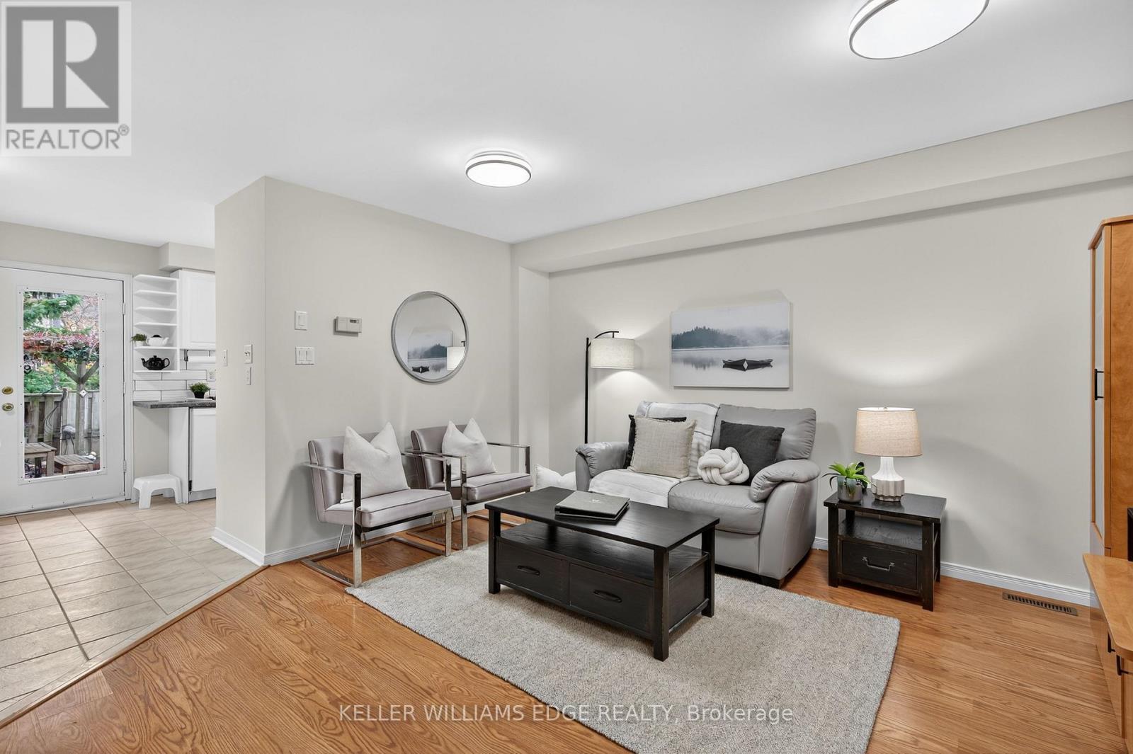 5198 Porter Street, Burlington (Industrial Burlington), Ontario  L7L 6R2 - Photo 8 - W12496112