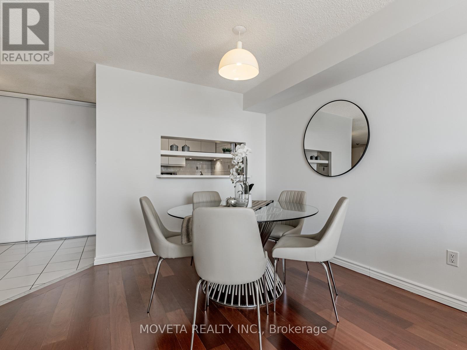 1401 - 3 Hickory Tree Road, Toronto (Weston), Ontario  M9N 3W5 - Photo 10 - W12496116