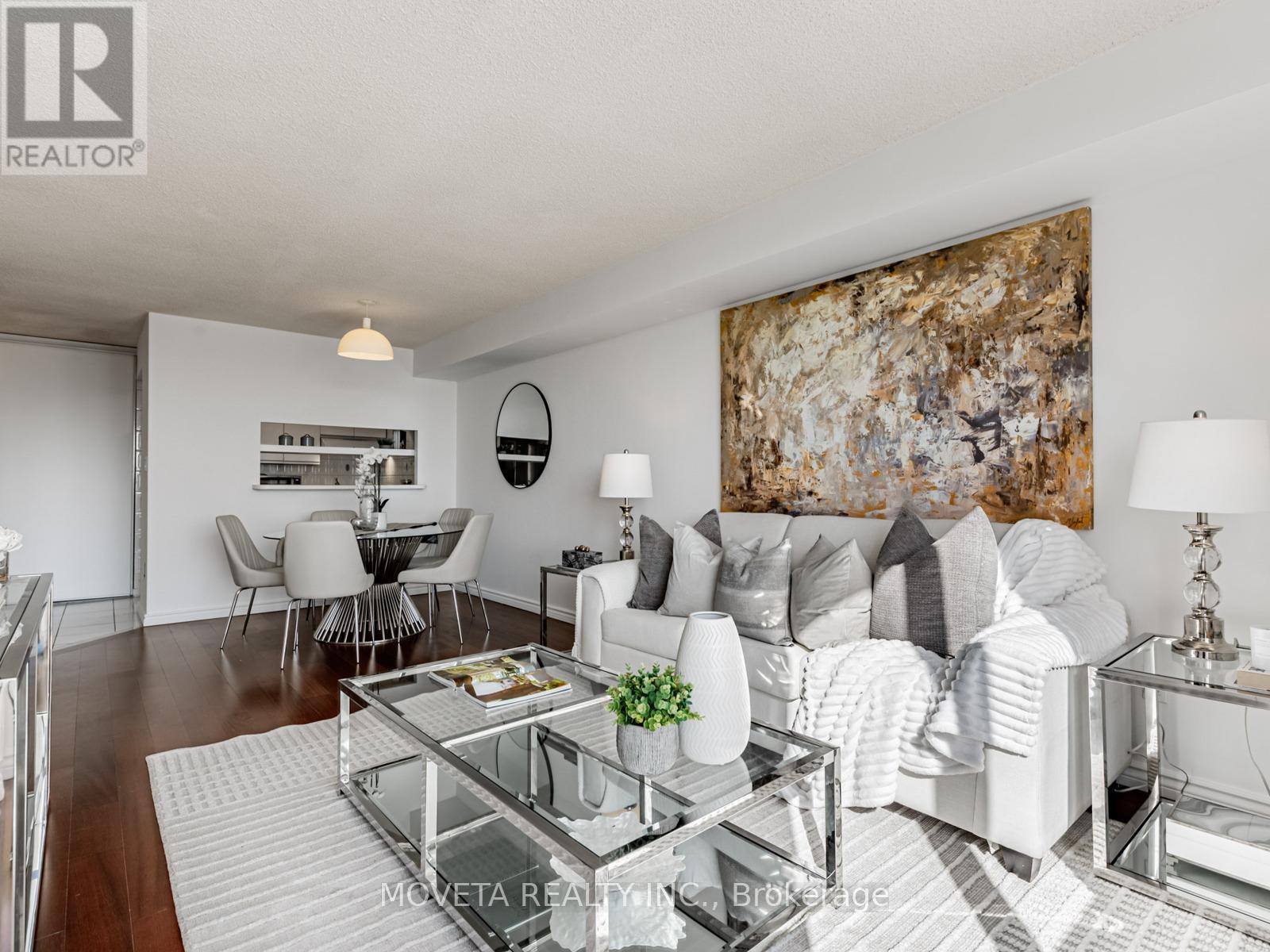 1401 - 3 Hickory Tree Road, Toronto (Weston), Ontario  M9N 3W5 - Photo 15 - W12496116