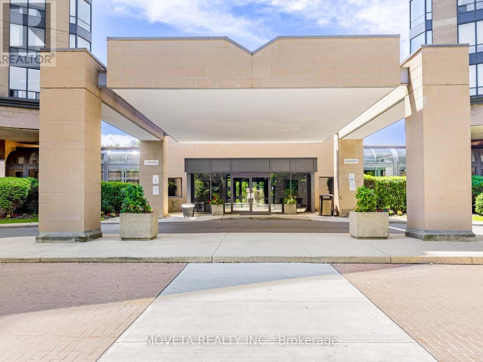 1401 - 3 Hickory Tree Road, Toronto (Weston), Ontario  M9N 3W5 - Photo 2 - W12496116