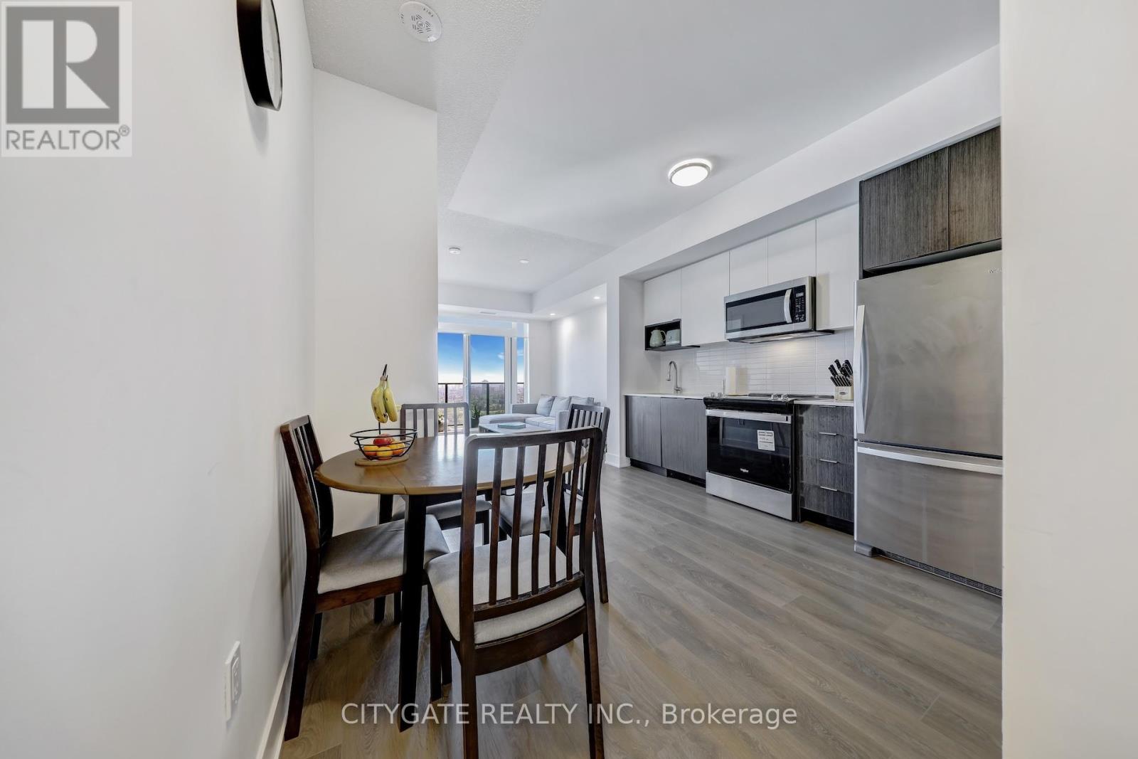 1610 - 202 Burnhamthorpe Road E, Mississauga, Ontario  L5A 0B2 - Photo 16 - W12496128