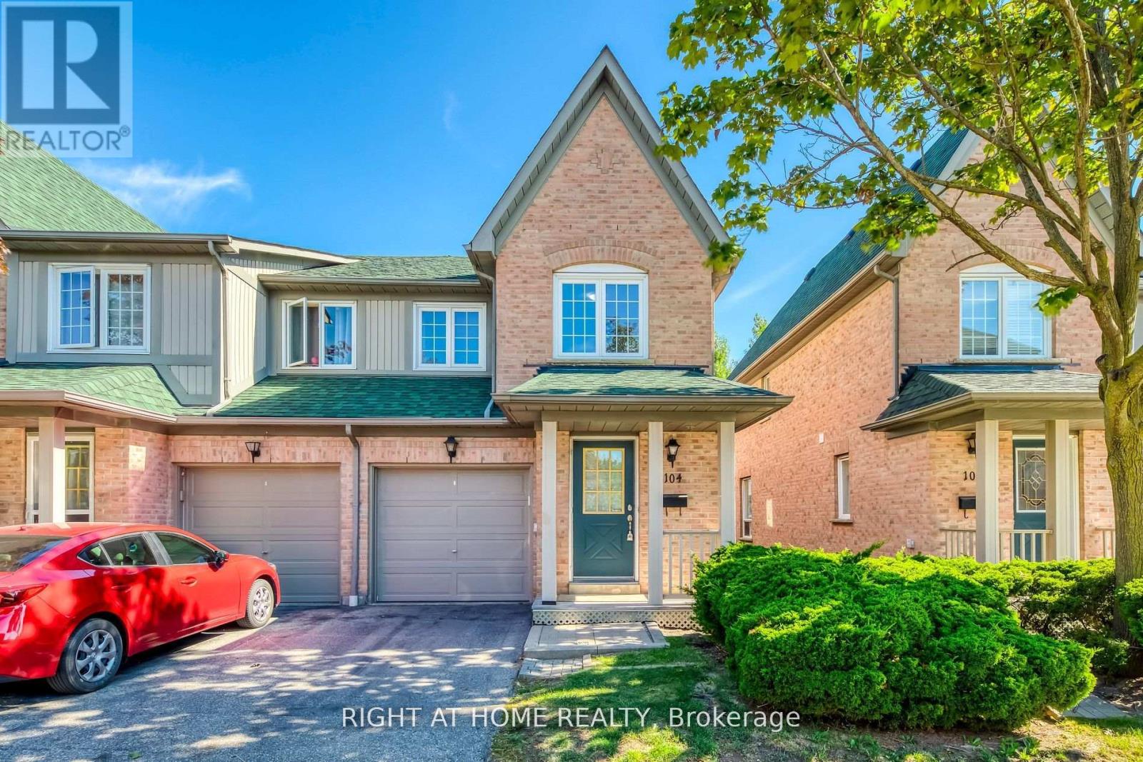 104 - 2945 Thomas Street, Mississauga (Central Erin Mills), Ontario  L5M 6C1 - Photo 1 - W12496188