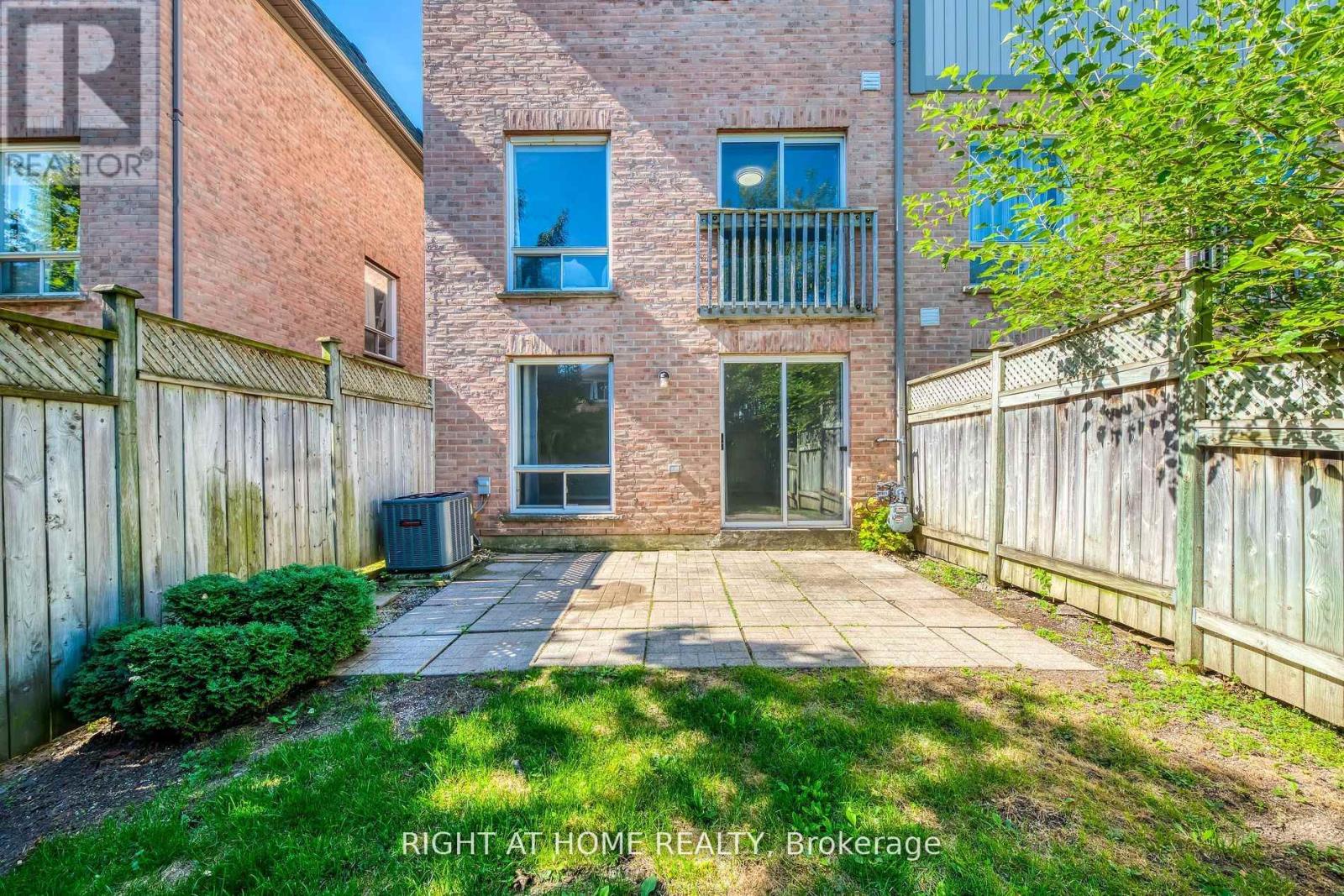 104 - 2945 Thomas Street, Mississauga (Central Erin Mills), Ontario  L5M 6C1 - Photo 31 - W12496188