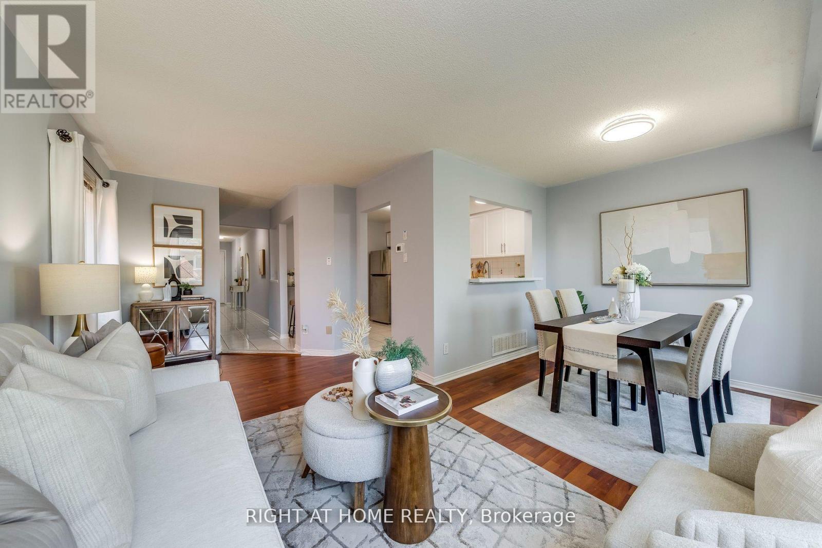 104 - 2945 Thomas Street, Mississauga (Central Erin Mills), Ontario  L5M 6C1 - Photo 7 - W12496188