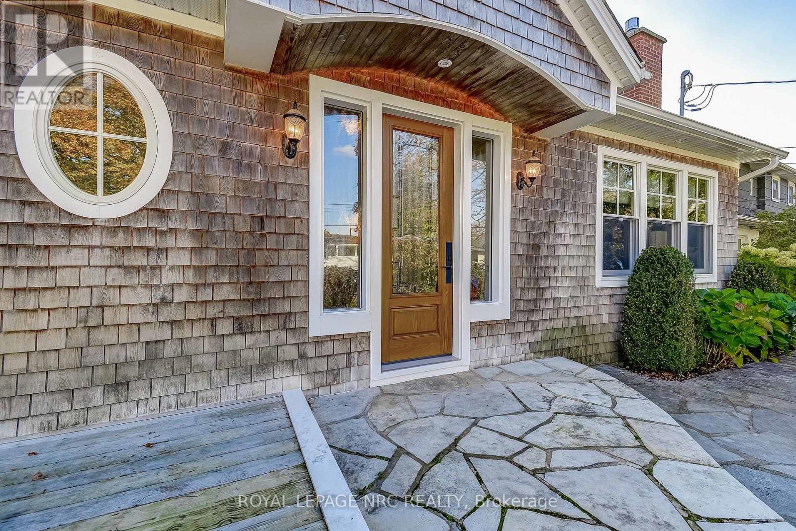 63 Tennessee Avenue, Port Colborne, Ontario  L3K 2R8 - Photo 6 - X12494978