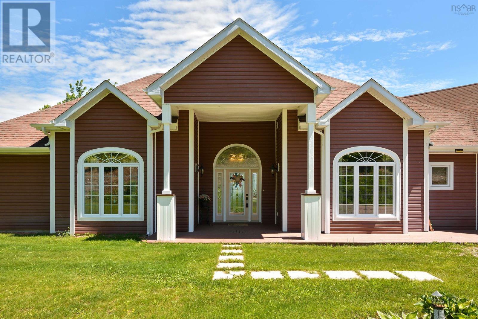 50 Water Tower Road, Ingonish, Nova Scotia