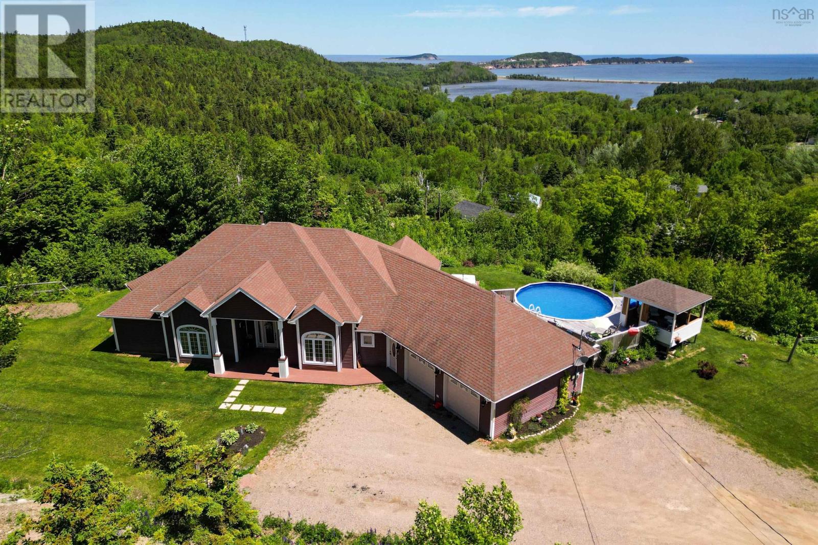 50 Water Tower Road, Ingonish, Nova Scotia  B0C 1K0 - Photo 47 - 202508315