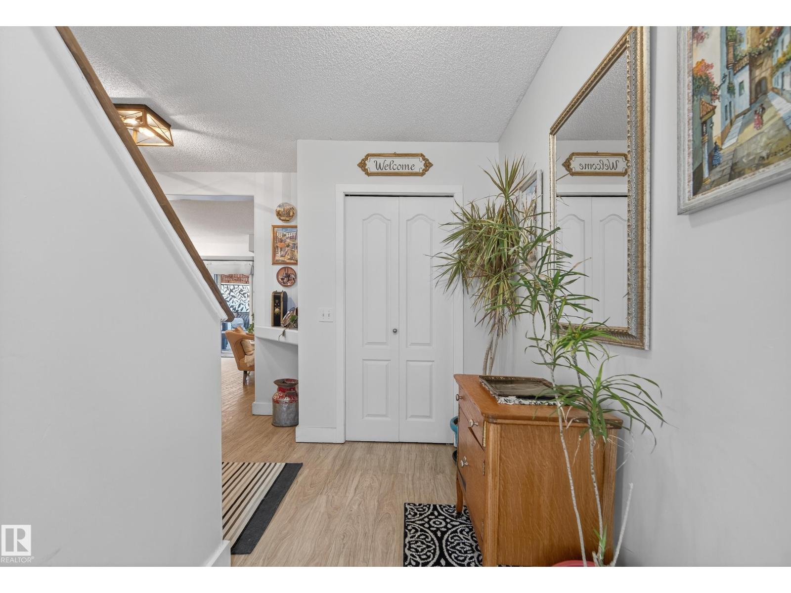 138 Easton Rd Sw, Edmonton, Alberta  T6X 1C3 - Photo 4 - E4464194