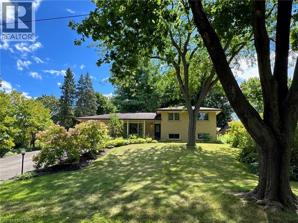 12 Sunset Drive, Simcoe, Ontario  N3Y 3G3 - Photo 1 - 40764770