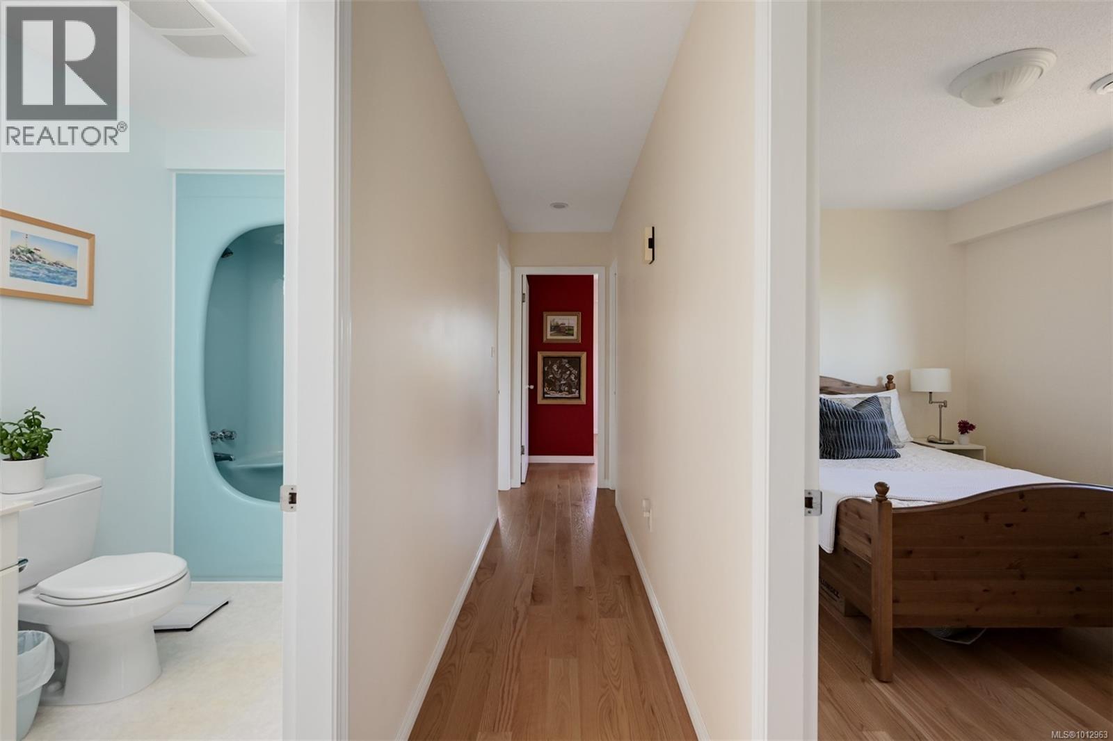 4801 Excelsior Rd, Saanich, British Columbia  V9E 2E5 - Photo 47 - 1012963