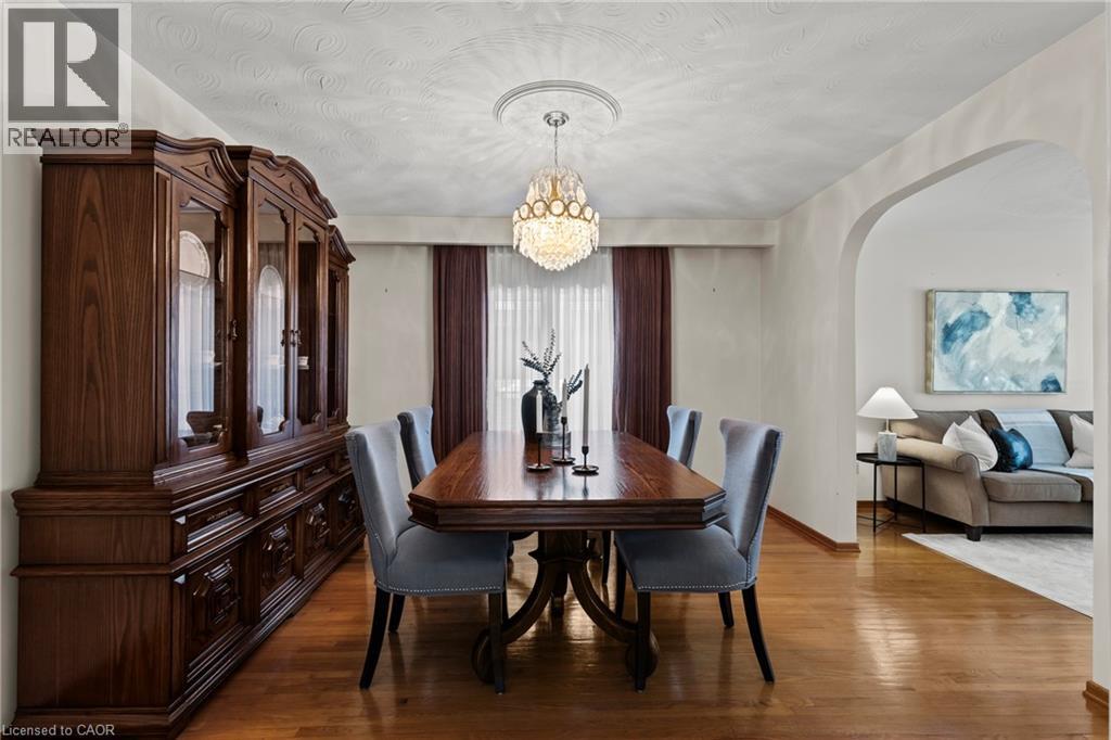 48 Village Drive, Hamilton, Ontario  L8E 3N1 - Photo 10 - 40778814