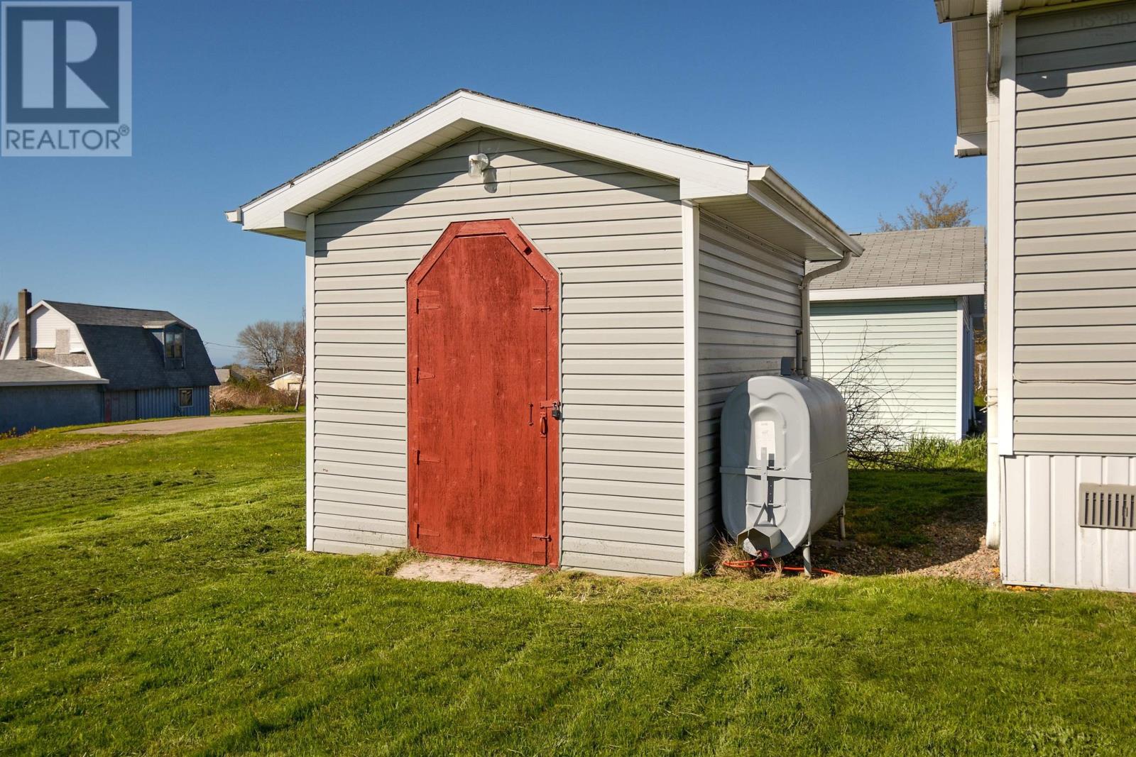 104 Butts Street, Sydney Mines, Nova Scotia  B1V 1N5 - Photo 32 - 202523115