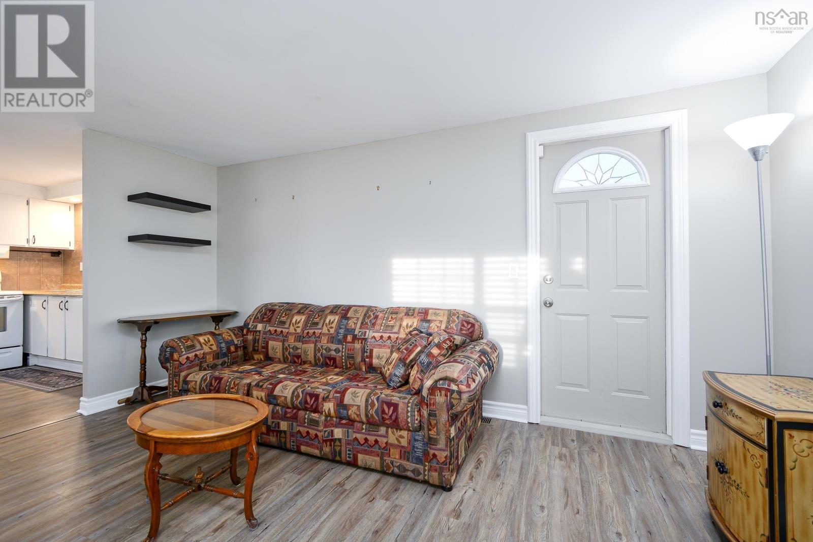 104 Butts Street, Sydney Mines, Nova Scotia  B1V 1N5 - Photo 14 - 202523115