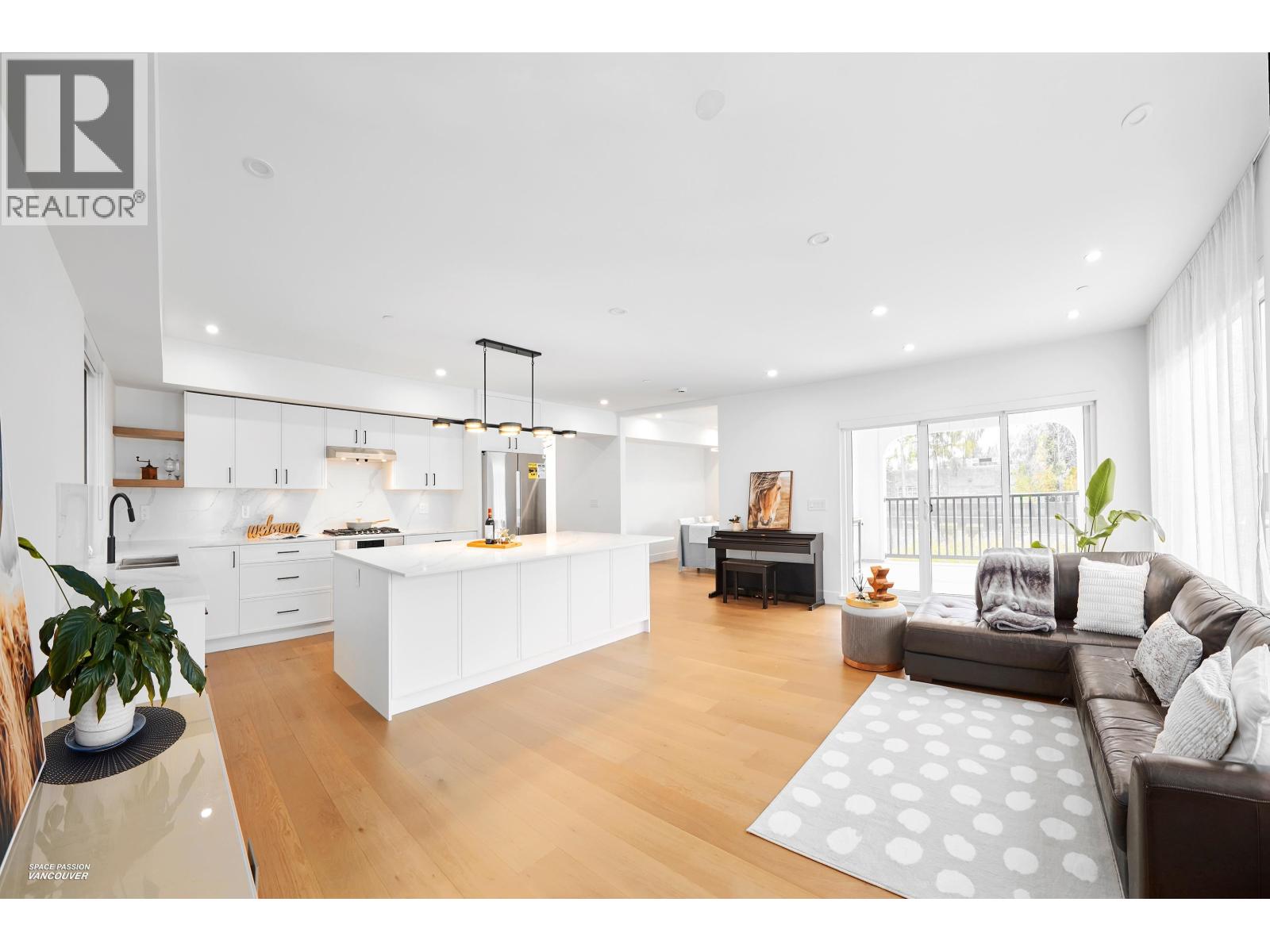 23962 120b Avenue, Maple Ridge, British Columbia  V4R 2T7 - Photo 4 - R3063330