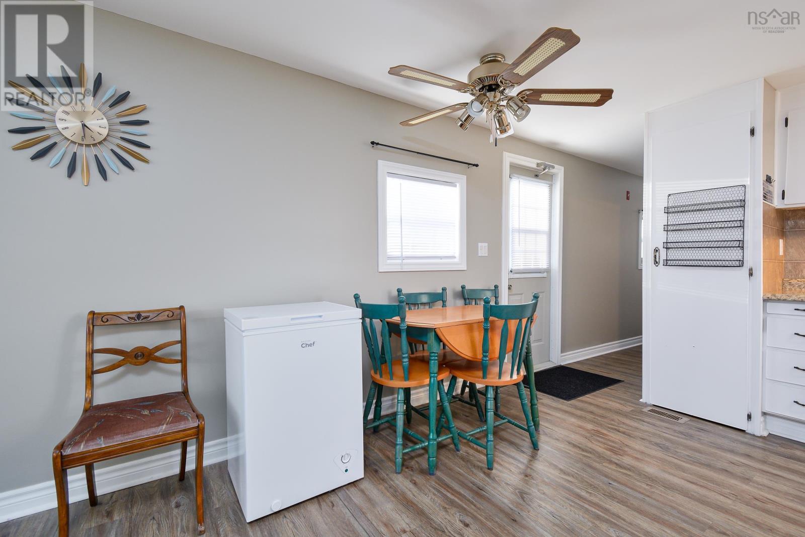 104 Butts Street, Sydney Mines, Nova Scotia  B1V 1N5 - Photo 12 - 202523115