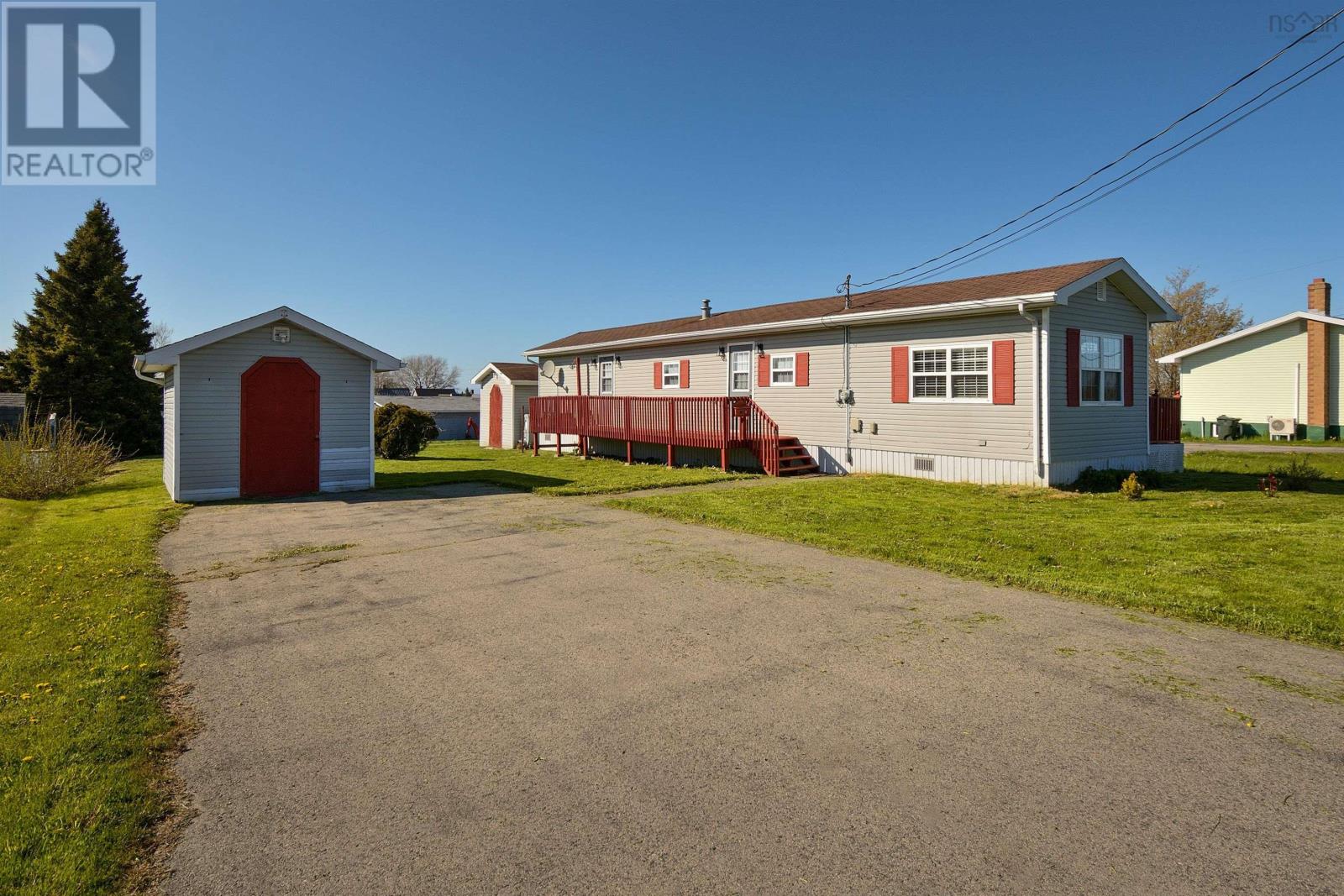 104 Butts Street, Sydney Mines, Nova Scotia  B1V 1N5 - Photo 35 - 202523115