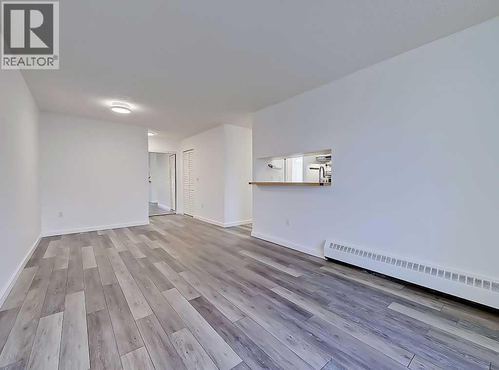 301, 21 Dover Point Se, Calgary, Alberta T2B 3K4 - Photo 8 - A2261267