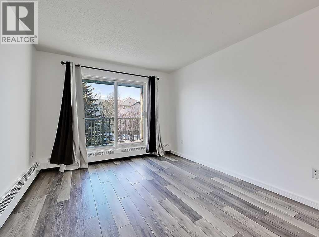 301, 21 Dover Point Se, Calgary, Alberta T2B 3K4 - Photo 9 - A2261267