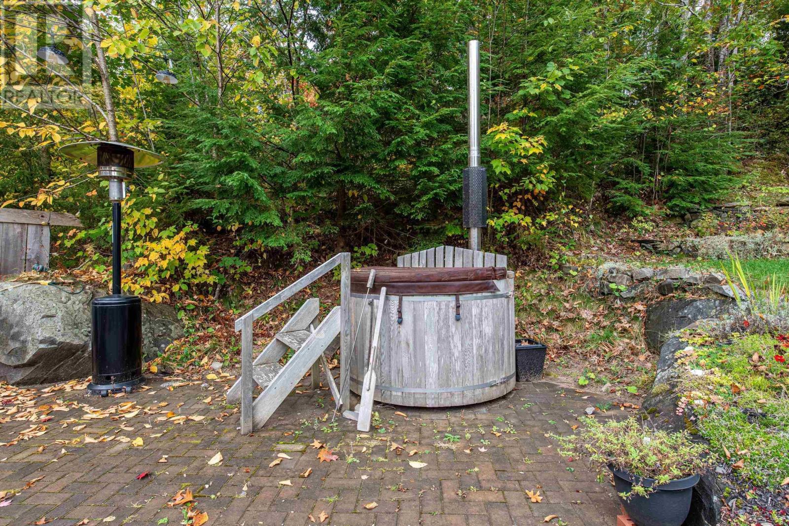 5 Dartmoor Crescent, Bedford, Nova Scotia  B4A 2K4 - Photo 27 - 202525535