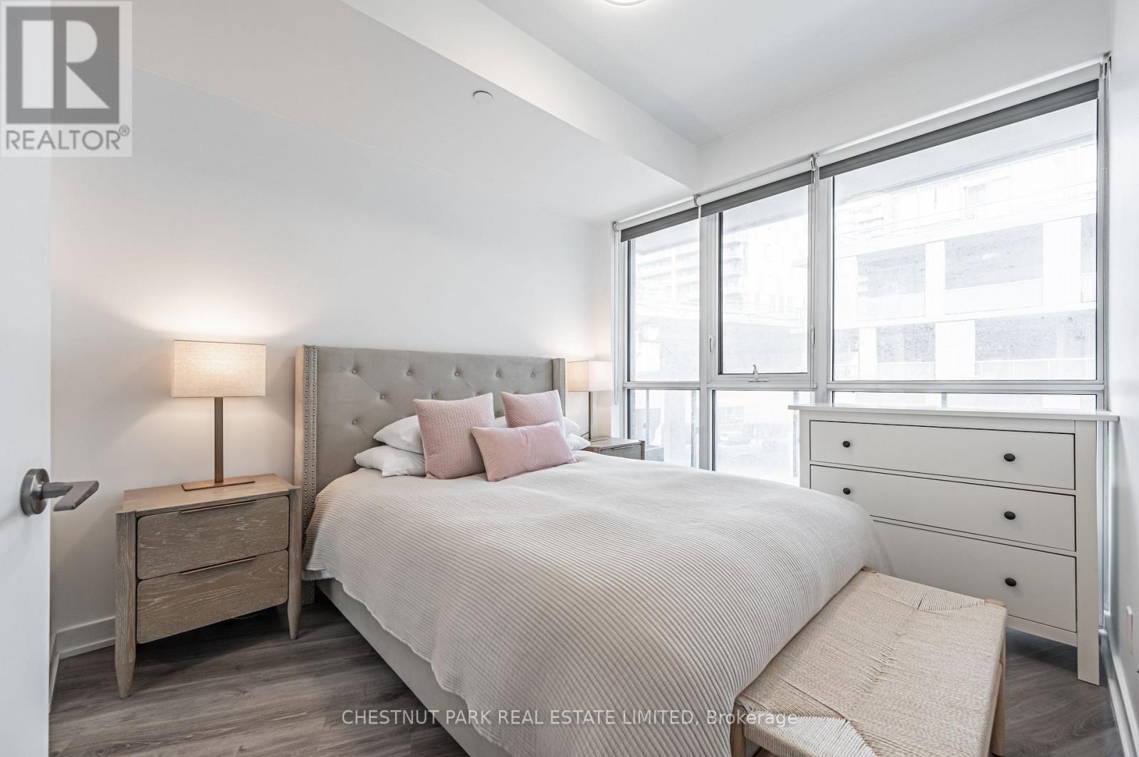 515 - 50 Bruyeres Mews, Toronto, Ontario  M5V 0H8 - Photo 14 - C12496306