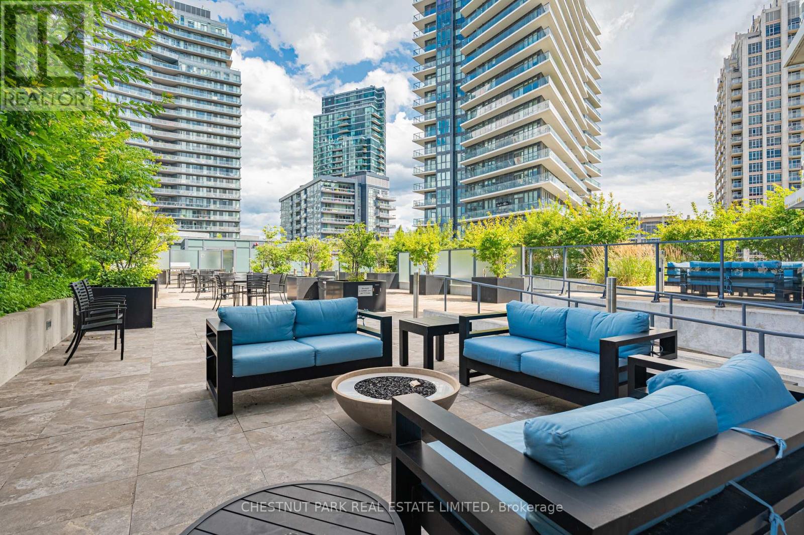 515 - 50 Bruyeres Mews, Toronto, Ontario  M5V 0H8 - Photo 25 - C12496306