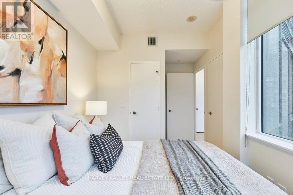 N204 - 120 Bayview Avenue, Toronto (Waterfront Communities), Ontario  M5A 0G4 - Photo 9 - C12496320