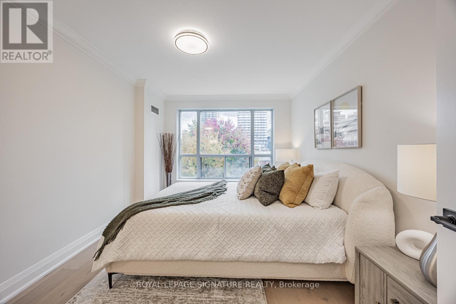 404 - 889 Bay Street, Toronto (Bay Street Corridor), Ontario  M5S 3K5 - Photo 14 - C12496346