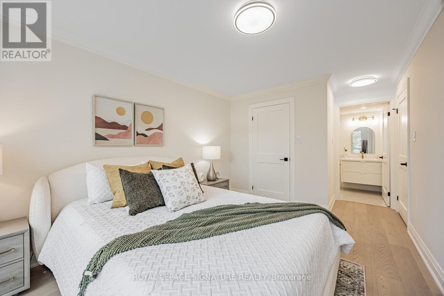 404 - 889 Bay Street, Toronto (Bay Street Corridor), Ontario  M5S 3K5 - Photo 15 - C12496346