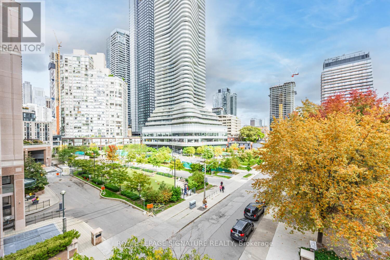 404 - 889 Bay Street, Toronto (Bay Street Corridor), Ontario  M5S 3K5 - Photo 24 - C12496346