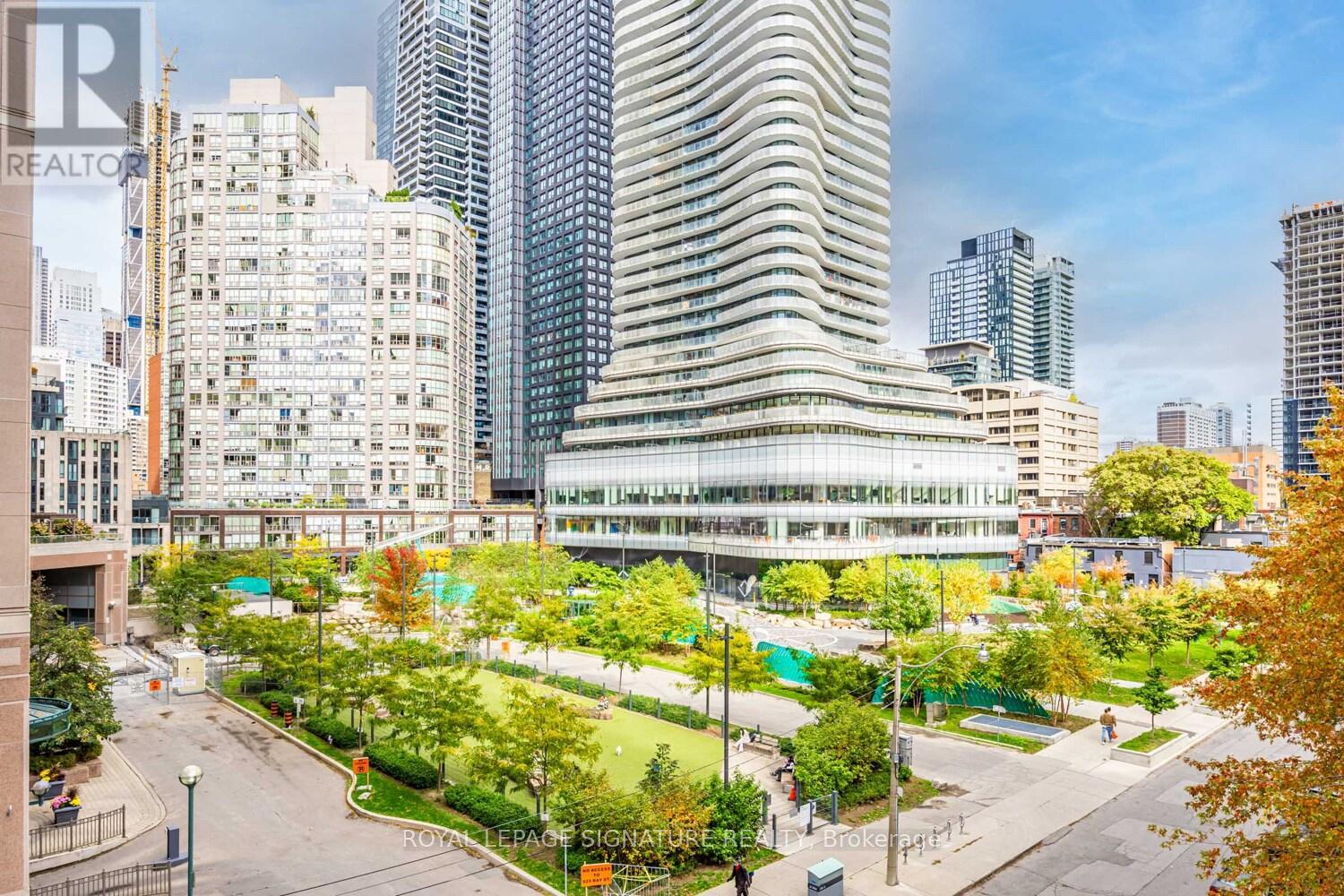 404 - 889 Bay Street, Toronto (Bay Street Corridor), Ontario  M5S 3K5 - Photo 26 - C12496346