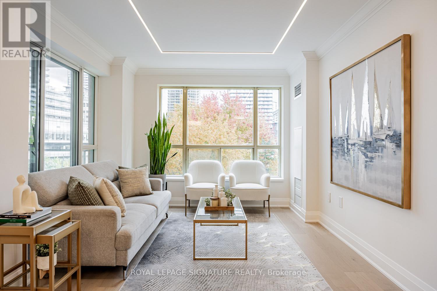 404 - 889 Bay Street, Toronto (Bay Street Corridor), Ontario  M5S 3K5 - Photo 4 - C12496346