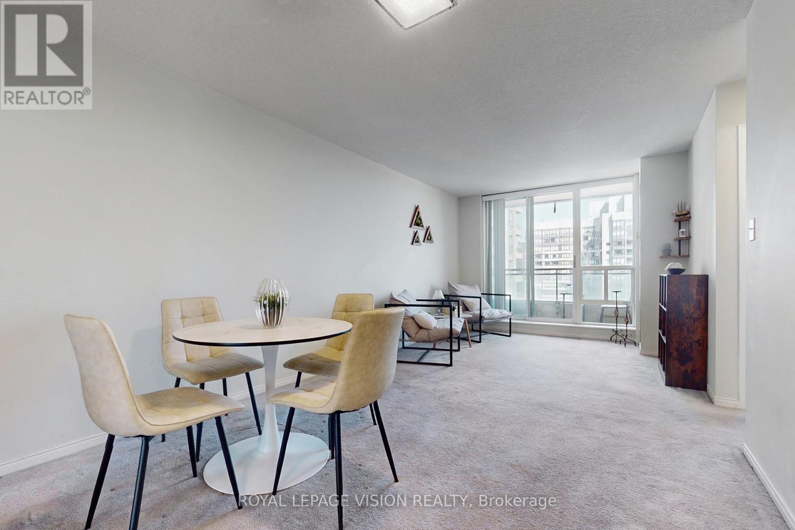 1905 - 3 Pemberton Avenue, Toronto, Ontario  M2M 4M1 - Photo 13 - C12496374